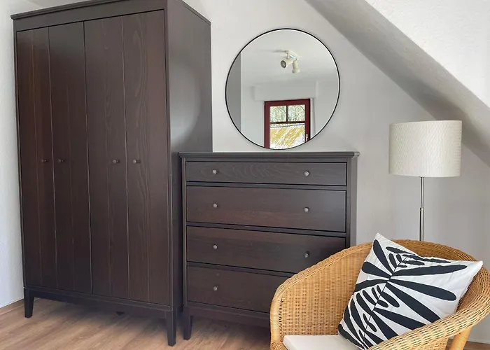 Appartement Ferienwohnung-nils-holgerson-mit-balkon-zwischen-strand-wald-wiese-im-suedosten-der-insel-ruegen